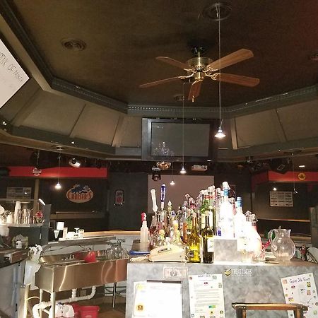 Norwood Inn Hudson מראה חיצוני תמונה