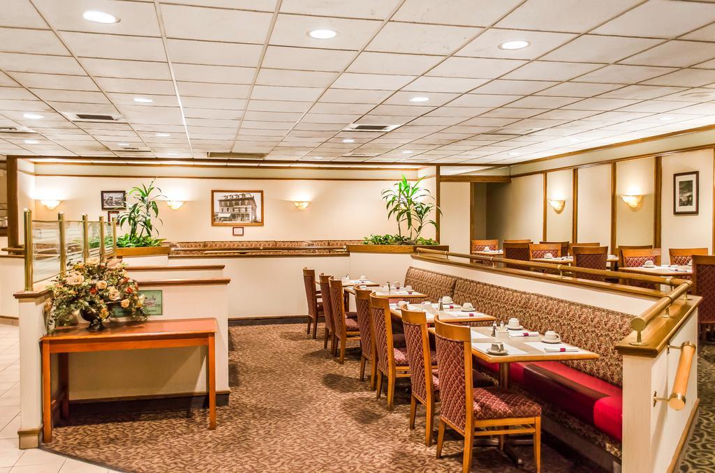 Norwood Inn Hudson מראה חיצוני תמונה